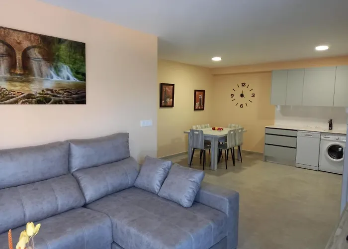 La Vall Apartment *